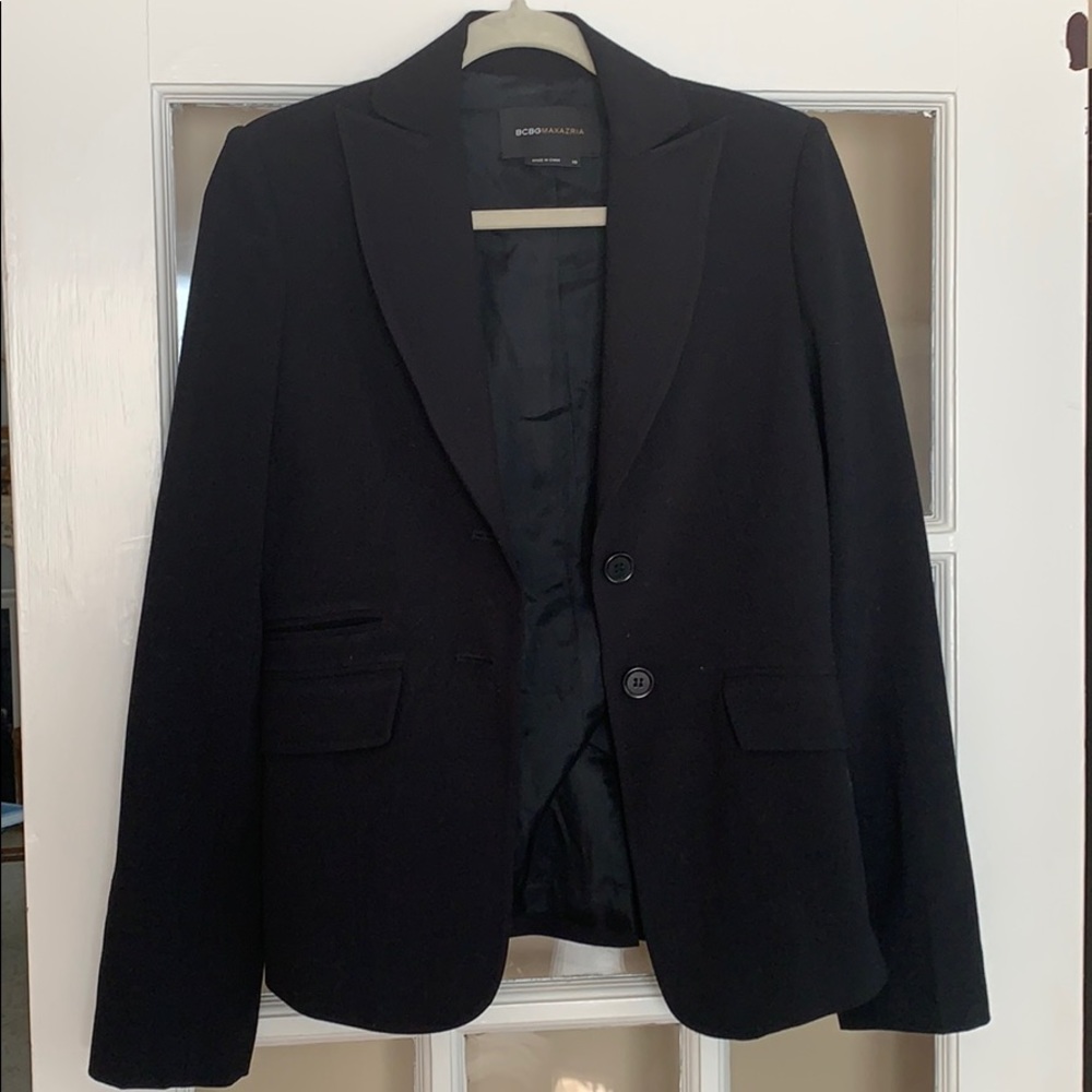 BCBGMAXAZRIA chic black blazer - XS